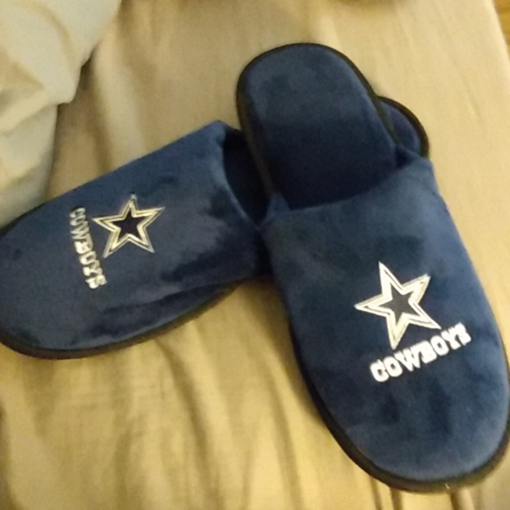 Men's slip on house shoes L-11/12